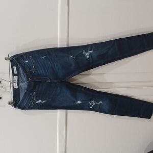 Hollister skinny jeans women size 27